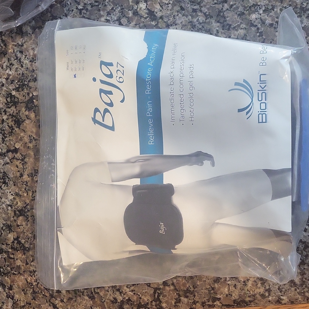 Baja 627 MEDIUM back brace new  w/ 2 ice/heat packs targeted compression BIOSKIN